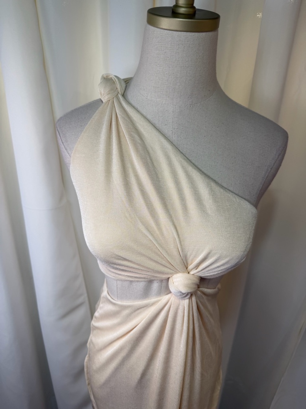 NWT MISHA ‘Arden’ Knotted One-Shoulder Midi Dress in “Pearl” / Cream Size 4 - Picture 5 of 16